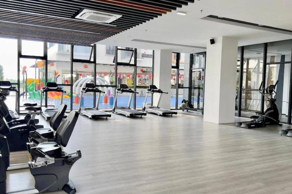 5 Minutes From Airport K Avenue View * Kota Kinabalu