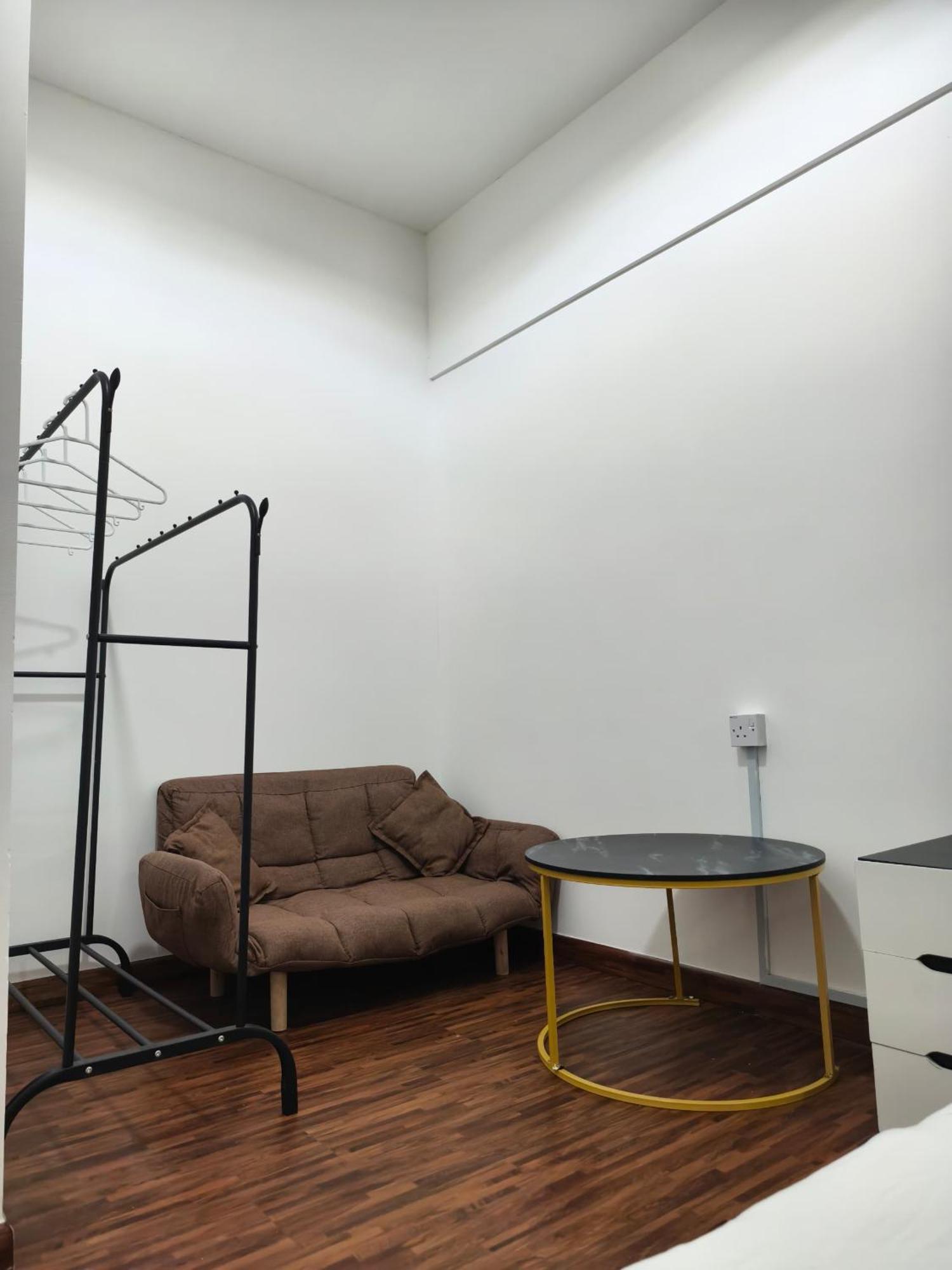 5 Minutes From Airport K Avenue View Apartment *